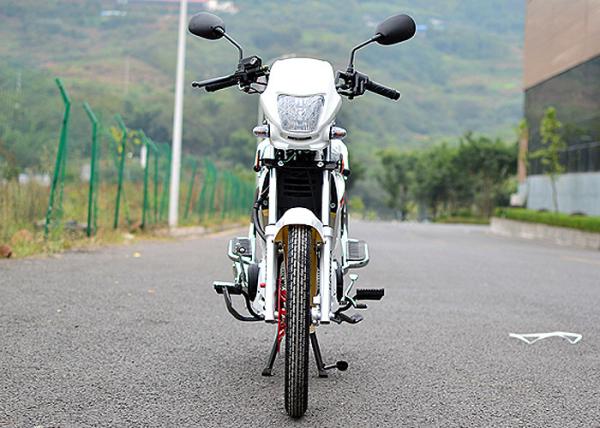 Energy Saving Tunisia Motorcycle Forza Max 110CC White Color Long Service Life