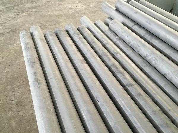 5 - 60mm Thickness Round Carbon Steel Pipe Cold Drawn 3 - 12m Length