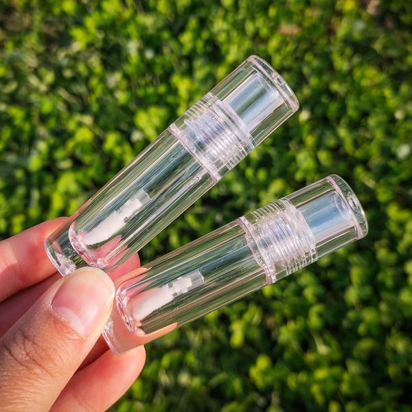 Wholesale Tubes Lip Gloss Container Lipstick Cosmetic Packaging Plastic Lipgloss Tube