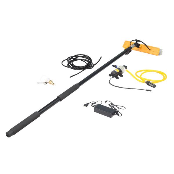 9.0 M Water Fed Handle Cleaning Brush Pump Connectable Version for Photovoltaic Farms