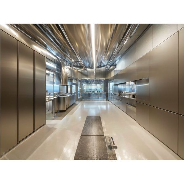 Exquisite Shock-resistant Stainless Steel Cladding for Luxury Goods