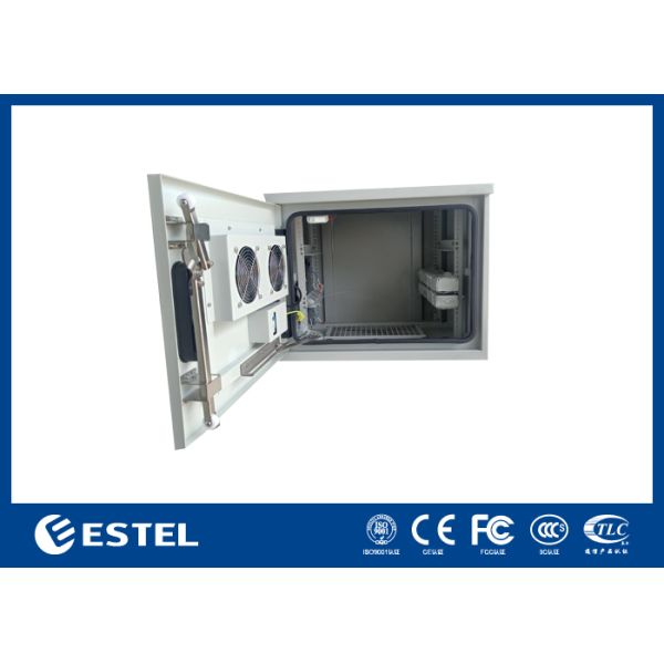 Fan Cooling Pole Mount Enclosure Telecom Outdoor Cabinet Assembled / Welded Stucture
