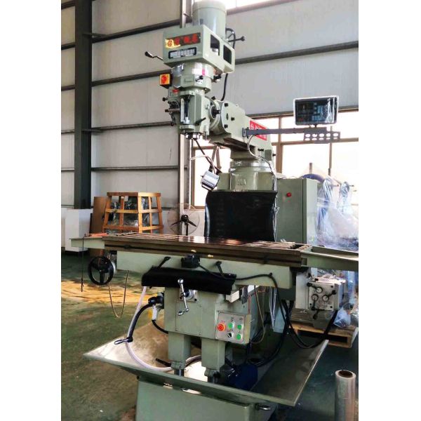 3HP / 5HP Spindle Turret Type Milling Machine 0.002mm Accuracy 1400KG Weight