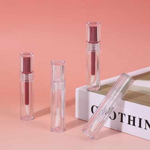 Estructura del material PETG/ABS tubo de brillo labial con revestimiento de color y capacidad de 4,5 ml