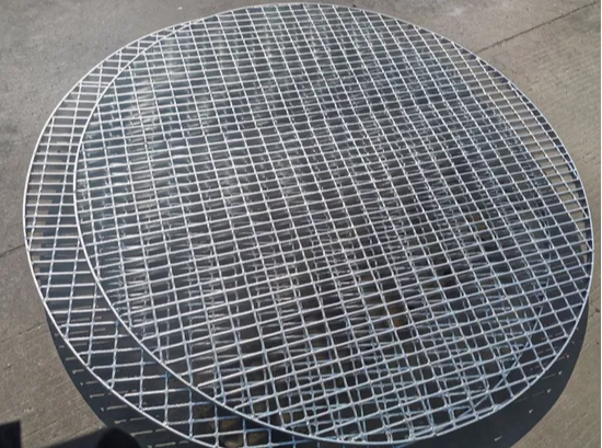 Platform Bridge Use Customizable Circular Galvanized Serrated Steel Walkway Grating