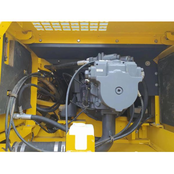 Comfortable Driving Experience Used Komatsu PC450 Excavator with Spacious Cab Design and Humanized Operating Devices