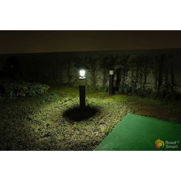 Pillar / Pole Installation Solar Led Garden Lights 3000K-6500K IP65 Waterproof