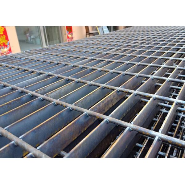 Сваривая решетка горячего ПОГРУЖЕНИЯ гальванизированная стальная для пола и покрашенная канава