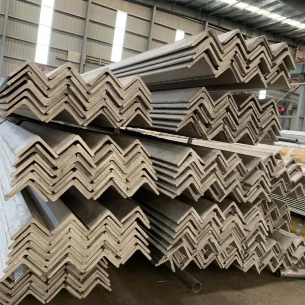 Hot Rolled 304 316L Stainless Steel Angle Bar with Bright Surface Finish