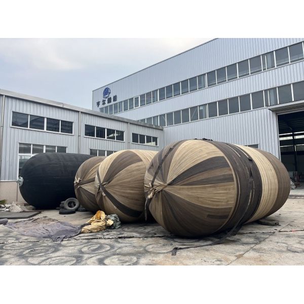 Yokohama Naturail резиновый фендер с резиновым SS черный / серый