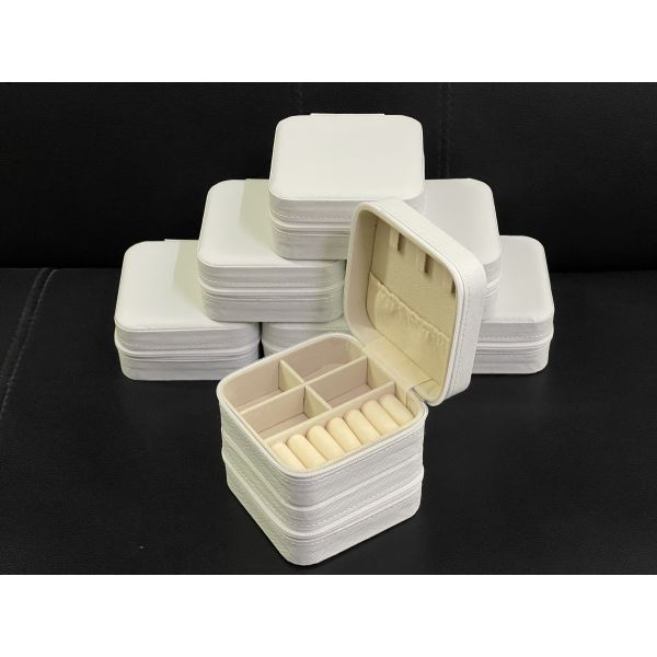 White Travel jewelry box organizer jewelry box women gift Pu jewelry box