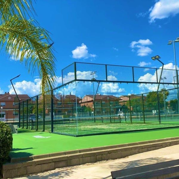 Outdoor Padel Courts White Black Green Bule Stadium Tennis Court 10*20m Padel Tennis Court  With Removable Roof / Artificial Grass