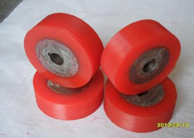 Lubrifique as rodas industriais resistentes dos rolos do revestimento do poliuretano do plutônio do vermelho/rodas do poliuretano