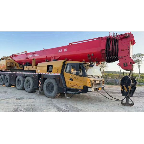 SANY 260 Ton Crane Excellent Performance and Low Working Hours for Construction