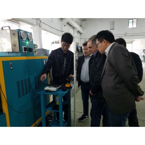 60 Liter Rubber Sole Preforms Making Machine with Horizontal Structure and Performance