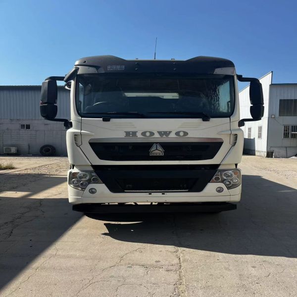 Used Dump Truck Howo T5G Sinotruk Howo 6x4 Tipper 10 Wheeler manual diesel