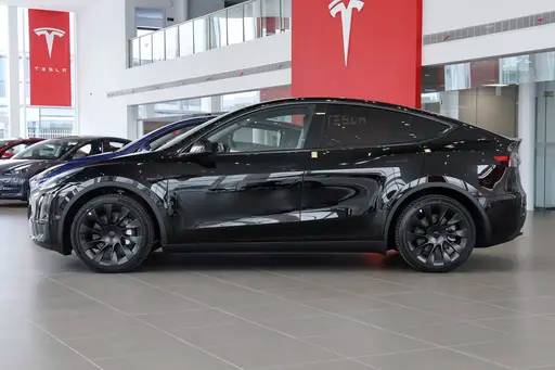 Tesla Model Y 2022 Rear-wheel drive version electric vehicle automobile new car Made In China used 5-door 5-seats SUV  for sale