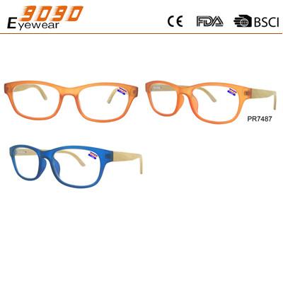 New arrival and hot sale of plastic reading glasses, wooden temple ， suitable for women and men