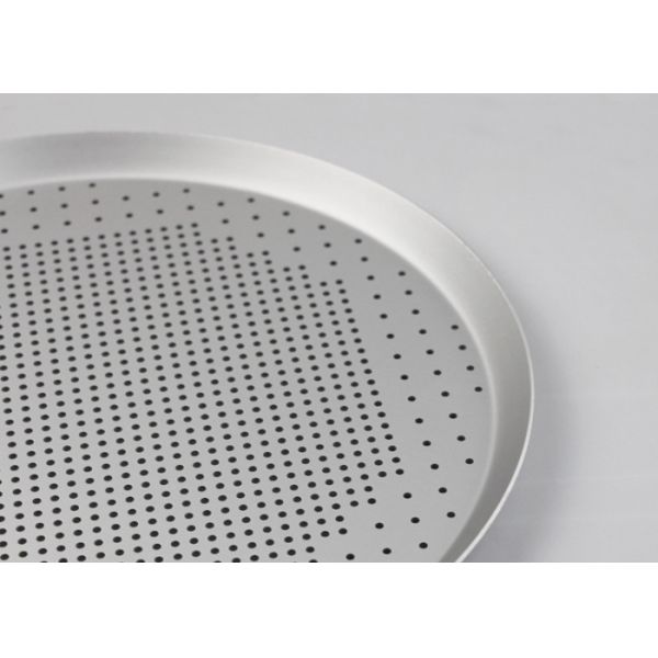 1.6mm Anodized Aluminum Perforated Pizza Pan With Round Punching Food Grade 15 Inch