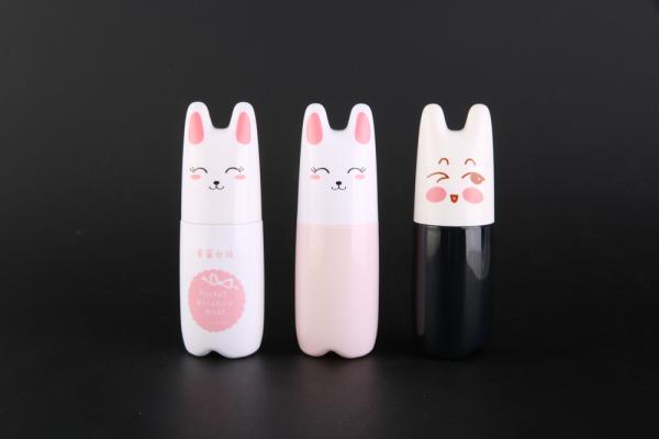 60ml PETG ou garrafa cosmética do pulverizador dos desenhos animados do coelho do HDPE para o empacotamento dos cuidados com a pele do bebê