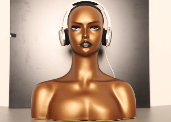 Stylish 14.2 Inch Width Makeup Mannequin With Shoulders And Ear Hole