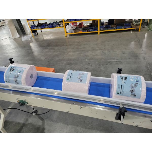 Машина упаковки салфетки 10kw оболочки Pof автоматическая