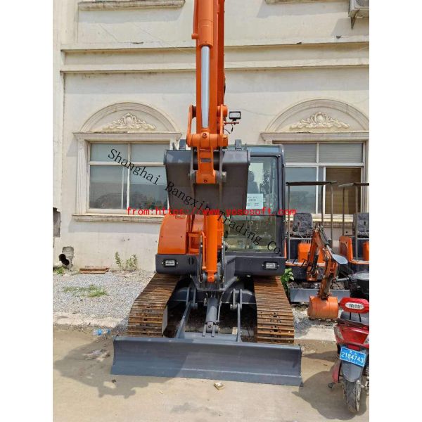 700 working hours used doosan DH55 mini excavator with excellent performance