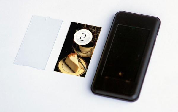 Queue buzzing system when food ready to call guest square coaster pager