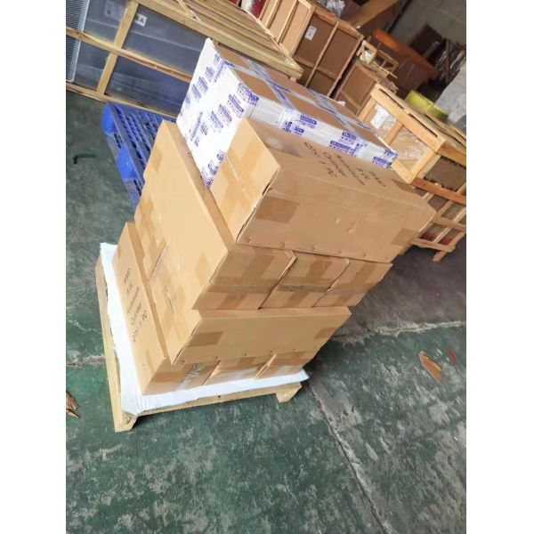 6.8L 300bar Composite Air Cylinder Filled by Compressor for Carbon Dioxide Gas Storage