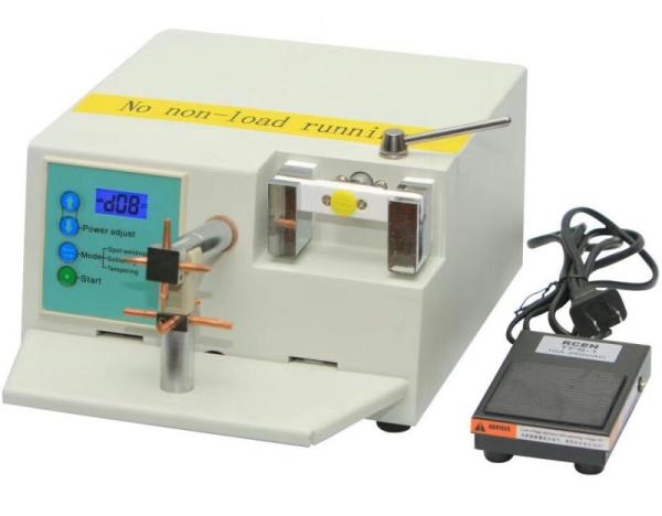 Soldador ortodôntico funcional Foot Operated do ponto dos materiais WD3 dentais multi