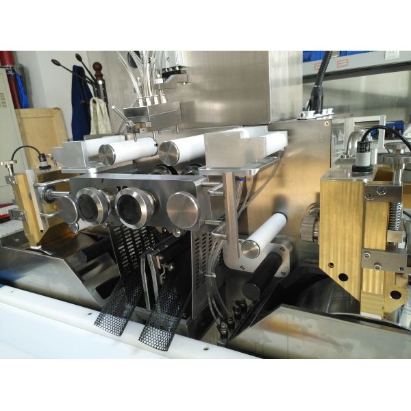 Машина заключения Softgel Capsuel масла витамина/технологическое оборудование Softgel