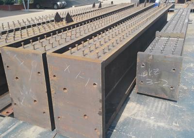 A fabricação de aço do Oem presta serviços de manutenção ao multi andar do quadro pesado da construção de aço com o parafuso prisioneiro