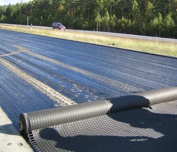 Любимец усиленный стежком стеклоткани 50gsm Geogrid ткани 50 50