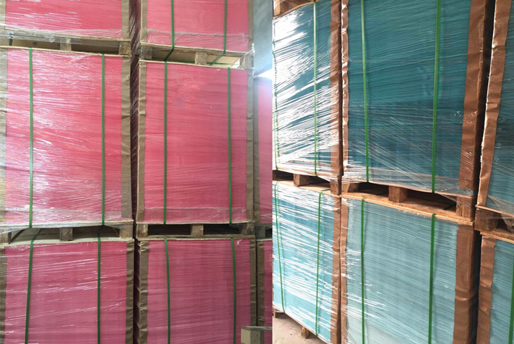 Размер 180gsm A3 A4 покрасил Cardstock листы карточной платы Kraft Бристоля Размер 180gsm A3 A4 покрасил Cardstock листы карточной платы Kraft Бристоля