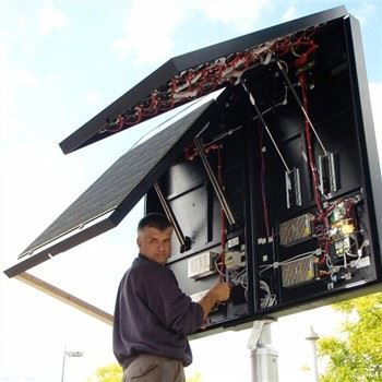 памятник СИД 960x1920mm P8 RGB подписывает на открытом воздухе видео- панель IP65