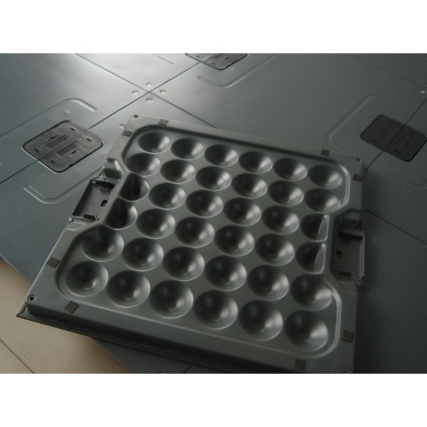 Full steel fireproof, waterproof and dustproof Steel Raised Floor 600 x 600 x 35