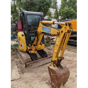 Used small mini Komatsu PC20MR-3 crawler excavator