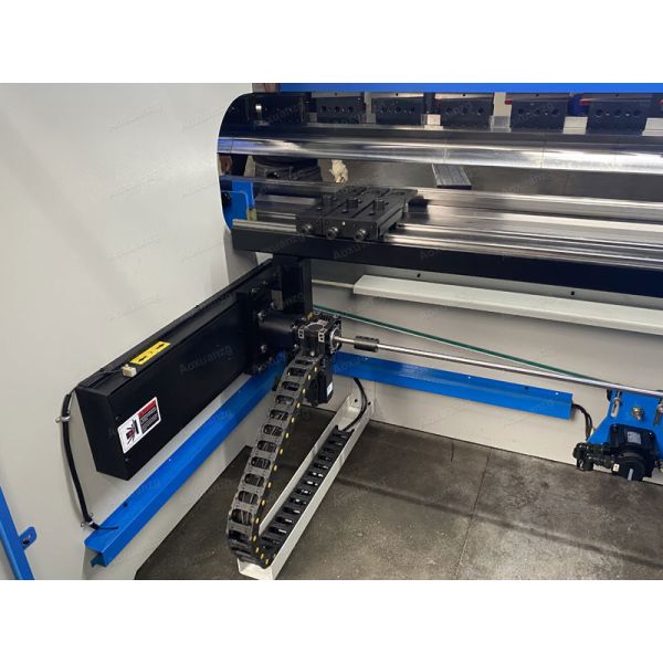 160T3200MM 4+1 AXIS Delem DA53T Hydraulic Bending Machine CNC Press Brake