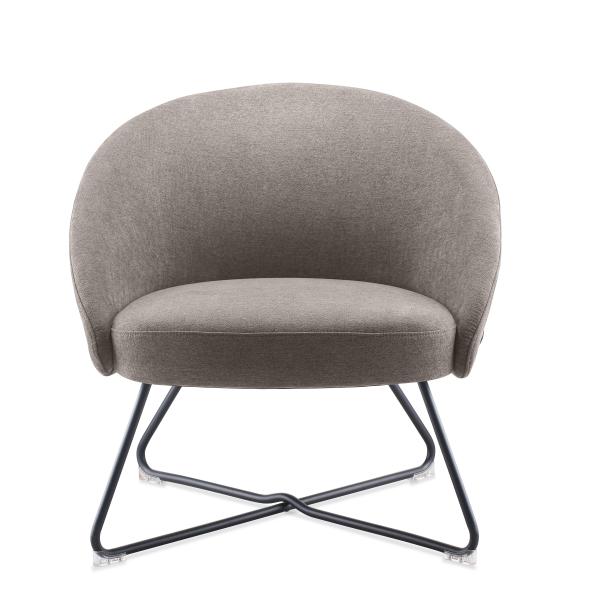 Sturdy Frame Supreme Ergonomic Chair Contemporary Lounge Chair Minimalist Aesthetic