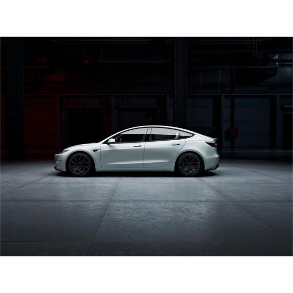 Pure Electric Model3 556km Rear Wheel Drive with 2875mm WHEELBASE