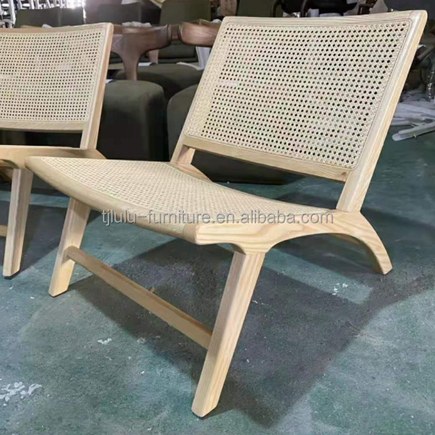 Chaise de salon de loisirs en rotin de couleur brune Meubles de chambre en rotin Salon design moderne pour la détente en plein air