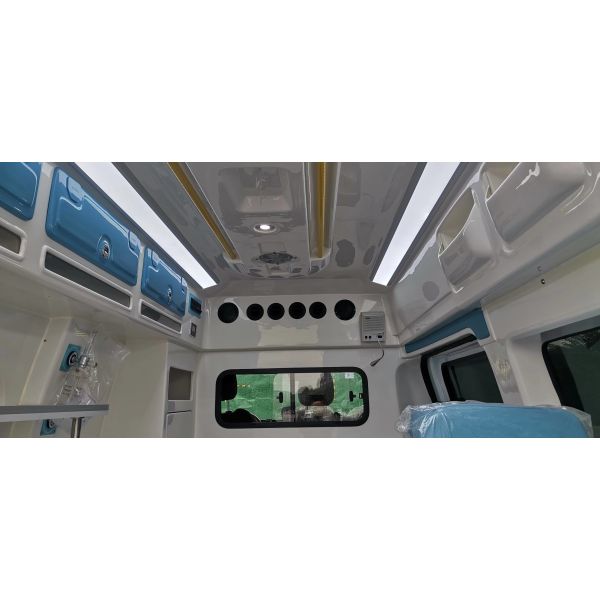Ford Transit Medical Ambulance Gasoline 8 Seats Ford Transit Box Ambulance