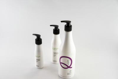 O cosmético do ANIMAL DE ESTIMAÇÃO de Logo Printed engarrafa com tratamento de superfície de carimbo quente