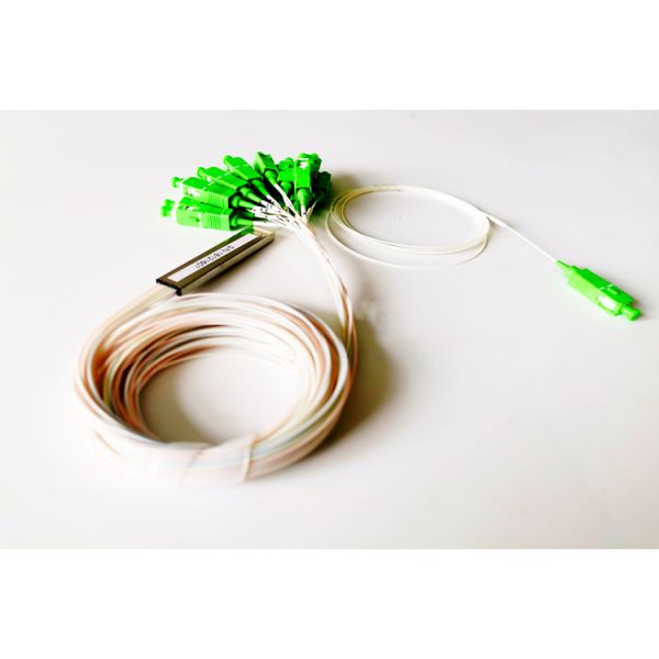 Compact Size Multimode PLC Fiber Splitter 1x 16 SC APC Good environmental stability