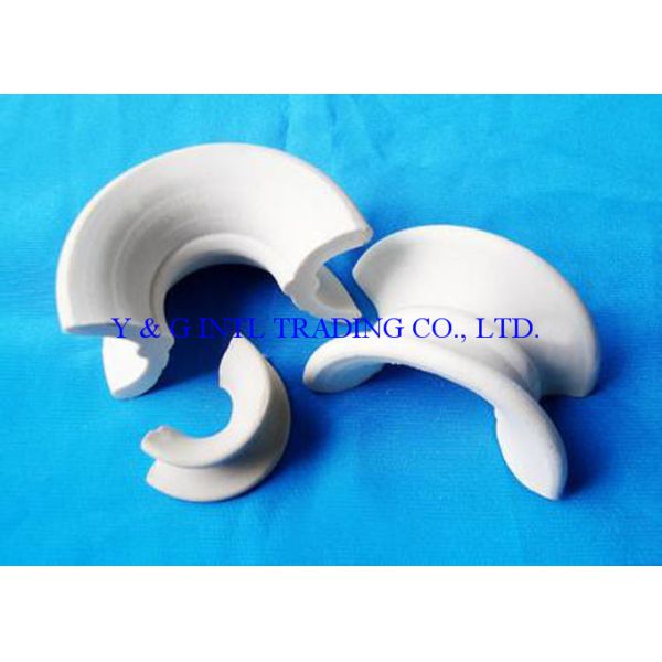 Open - Hole Ring Alumina Ceramic Packing Good Thermal Shock Resistance