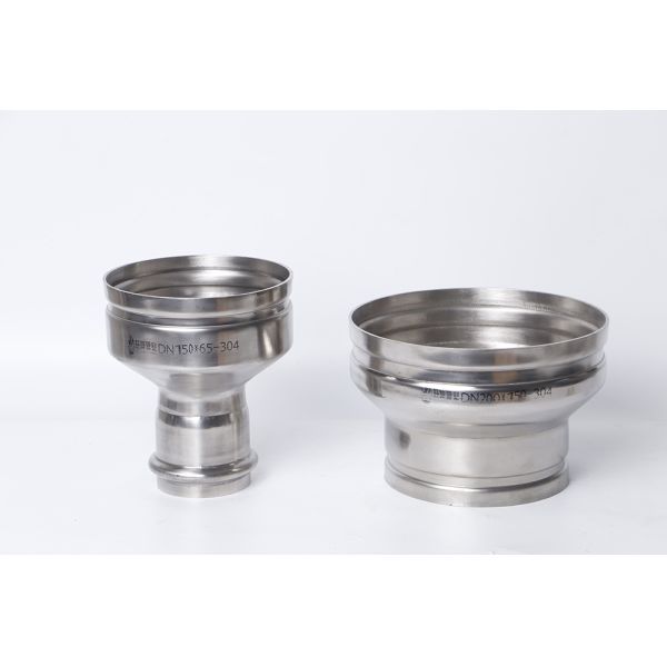 Acero inoxidable soldado pulido con ranuras para agua potable