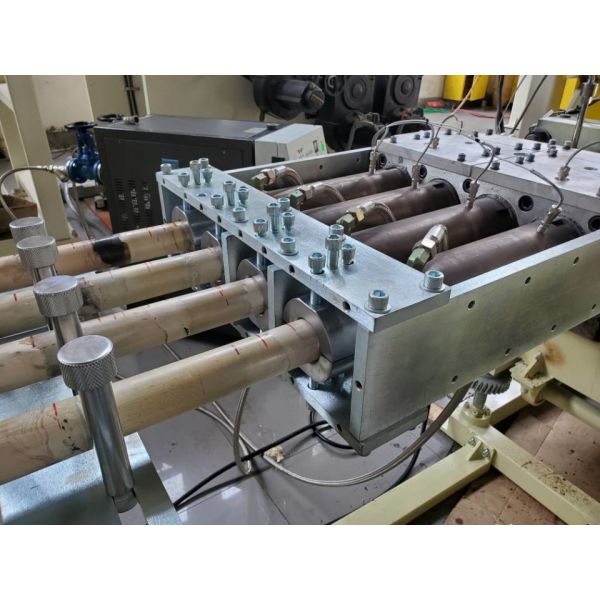 PEEK GPPS PTFE PEI NYLON Bar , Stick , Ketron Stick Pipe Rod Extrusion Machine