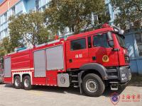 la commande 6x4 rallongent le camion de pompiers d'offre de mousse de cabine avec le moteur de 11000kg 276kw