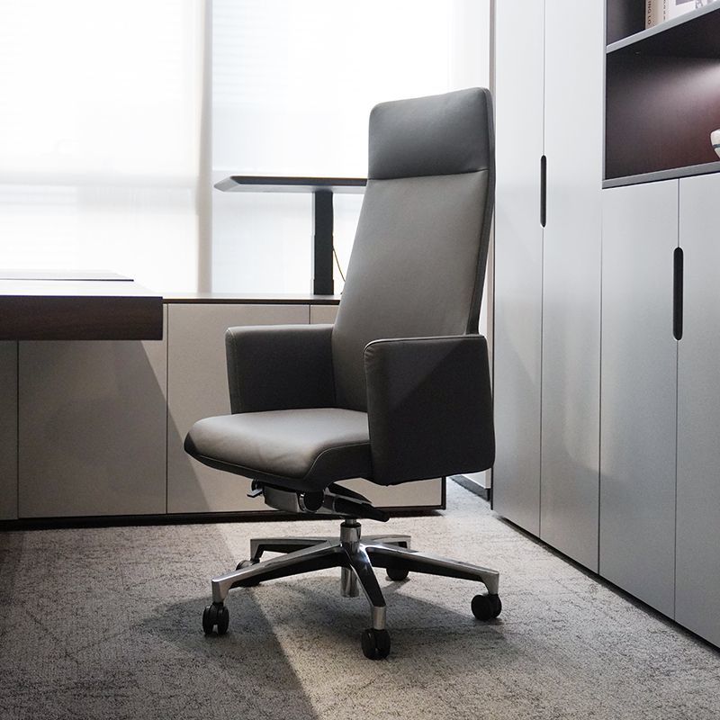 FIT Series Bauhaus Style Executive Leather Office Chair With Aluminum Five Star Base