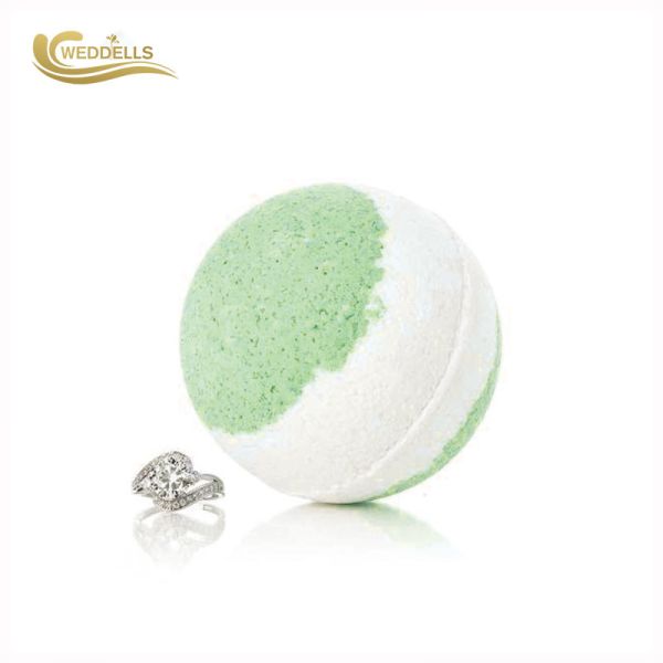 Colorful Beautiful Jewelry Bath Bombs / Charmed Aroma Bath Bomb OEM Available